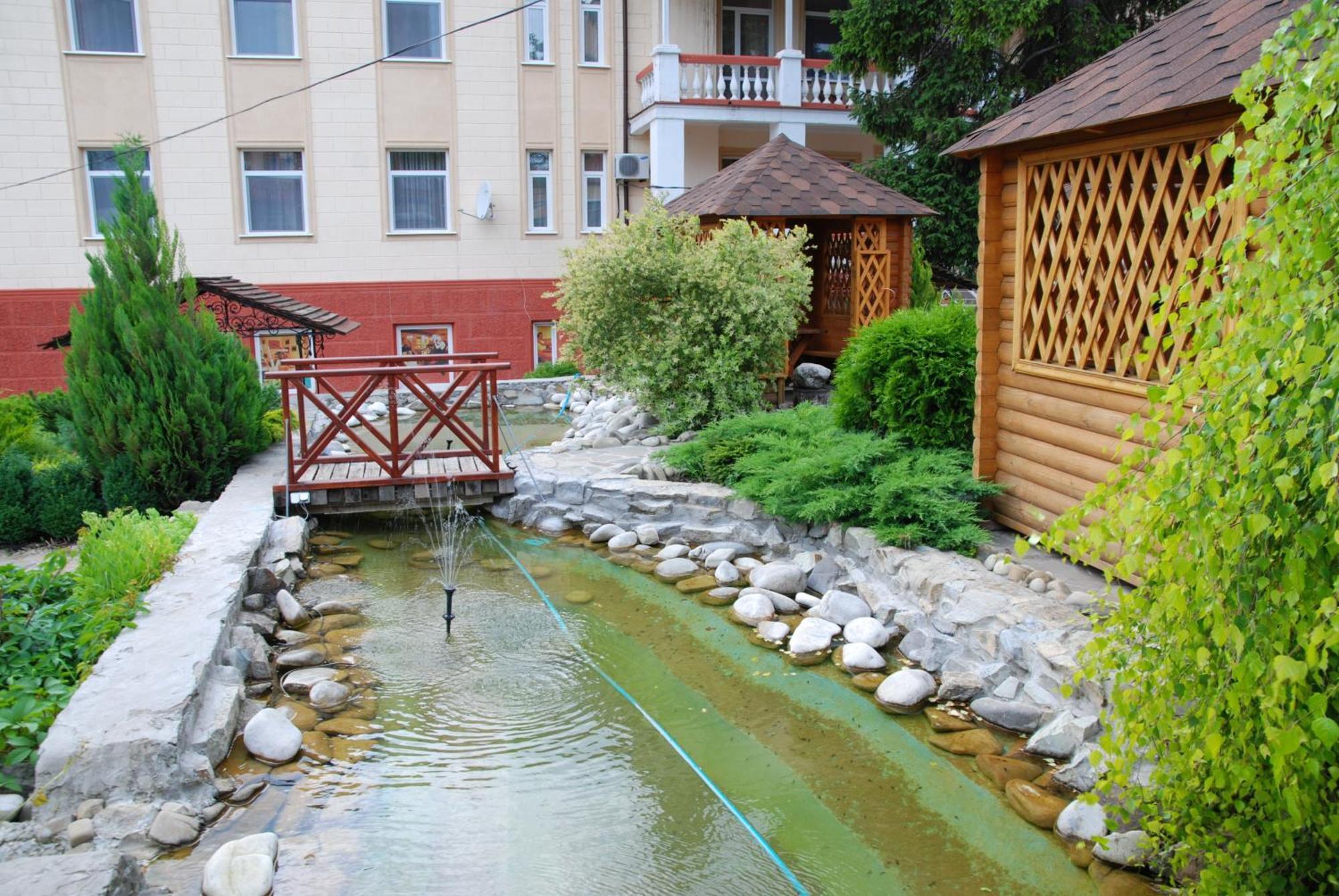 Filvarki-Centre คาเมียเนตส์-โปดิลสกี ภายนอก รูปภาพ